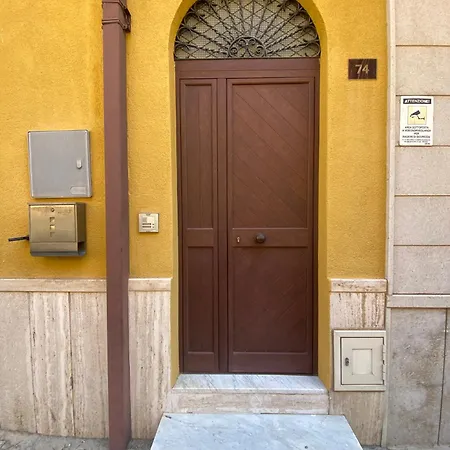 Crisp House * Ribera